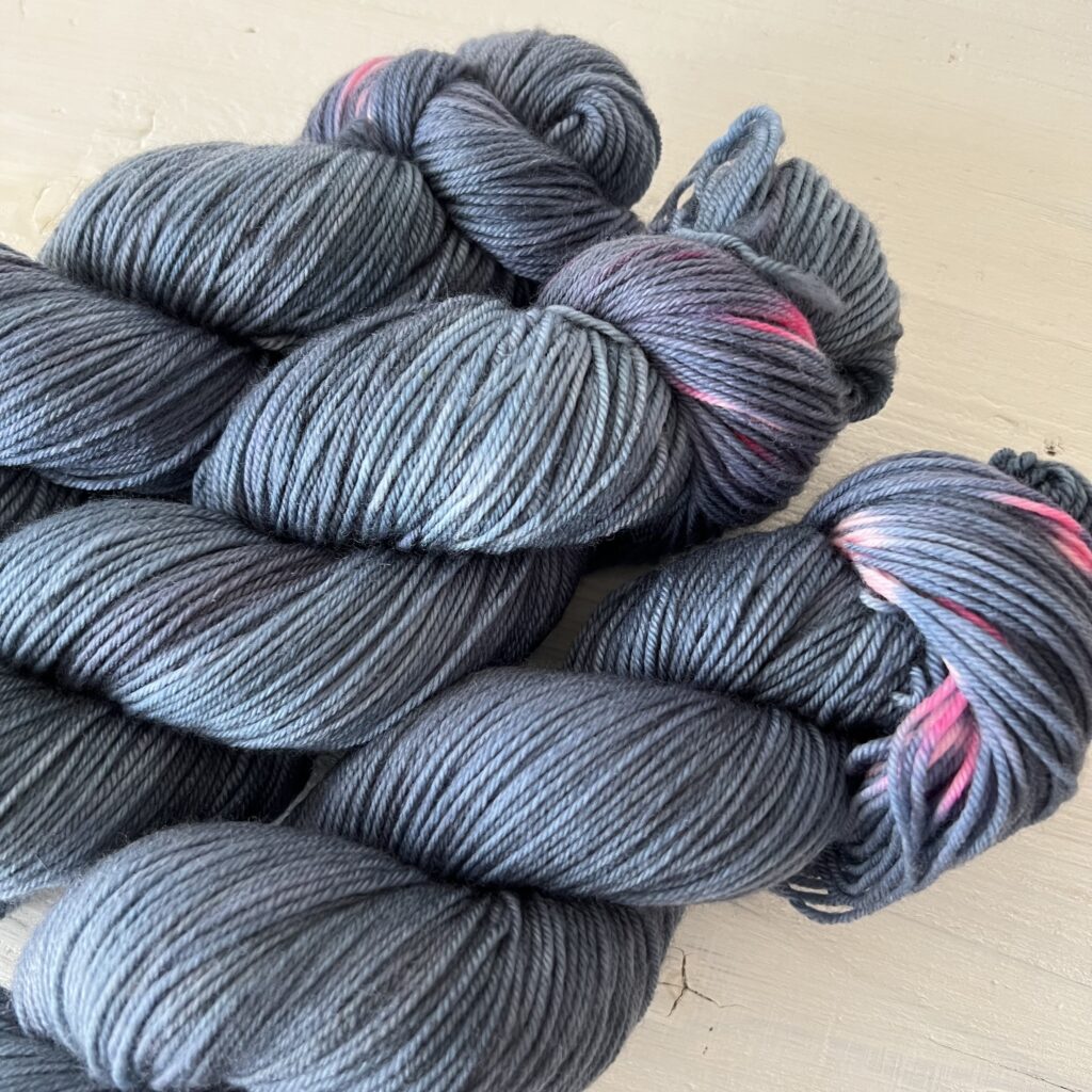 手染め糸の風合いが見えるアップ